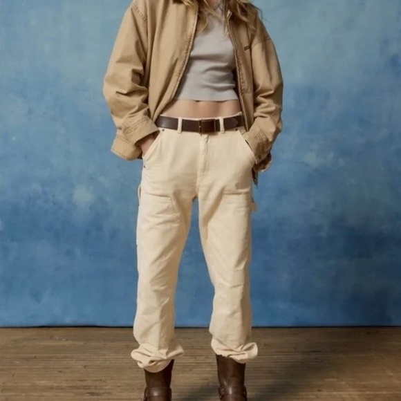 NWT!! Urban Outfitters BDG Corduroy Carpenter Pants Mago Ivory Yellow Size 8 - Picture 1 of 16